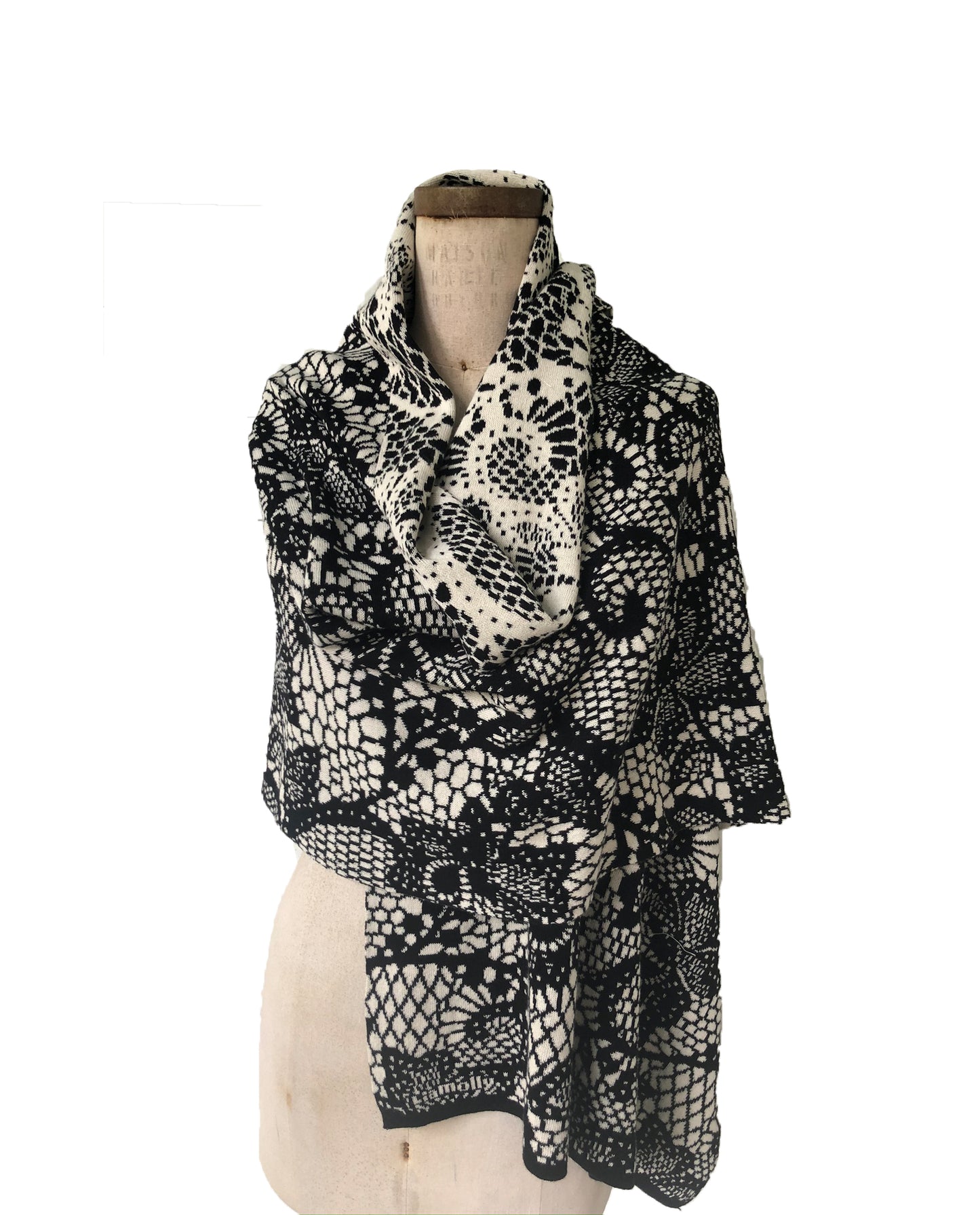 Chantilly Lace wrap