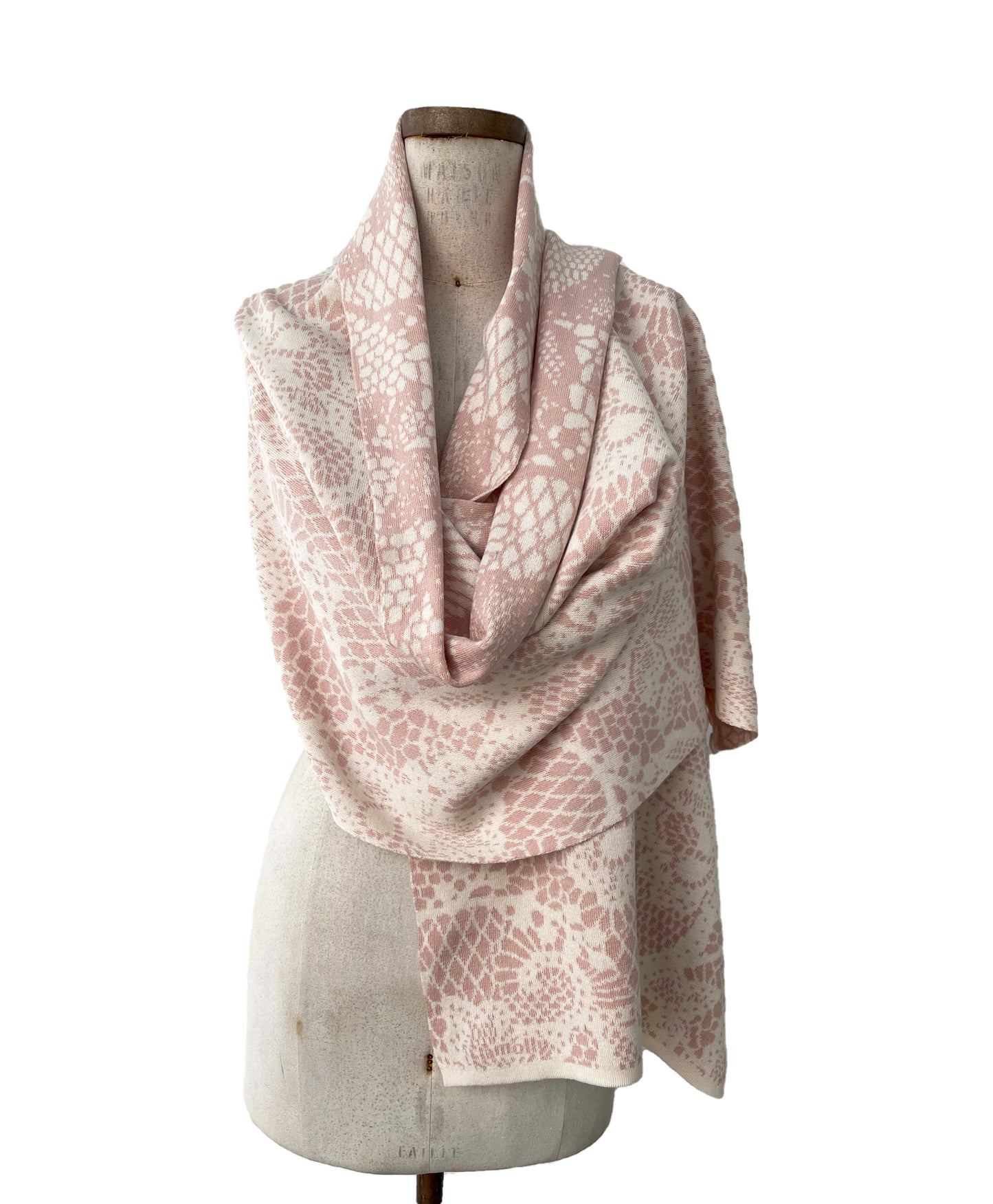 Chantilly Lace wrap