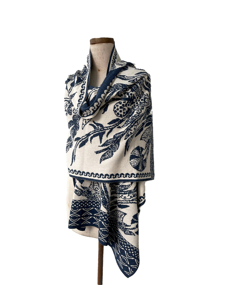 Thistle Wrap